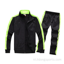 Groothandel Men Sport Winter 100% Polyester Black Tracksuit
